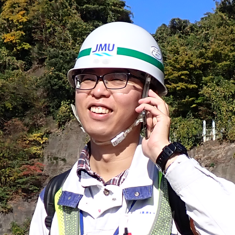 社員さんの顔写真